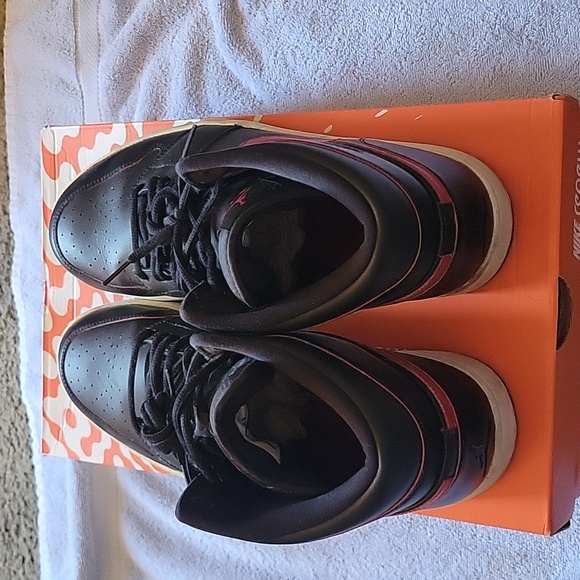 Jordan 1 Varsity - Picture 4 of 5